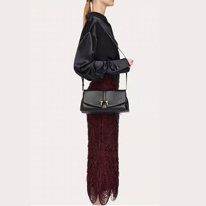 salvatore ferragamo gancio buckle leather chain crossbody bag